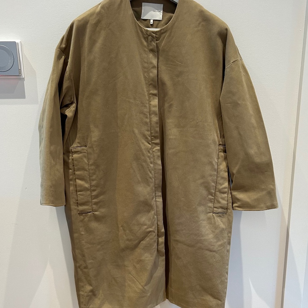 Oak + Fort Minimal Khaki Duster Coat